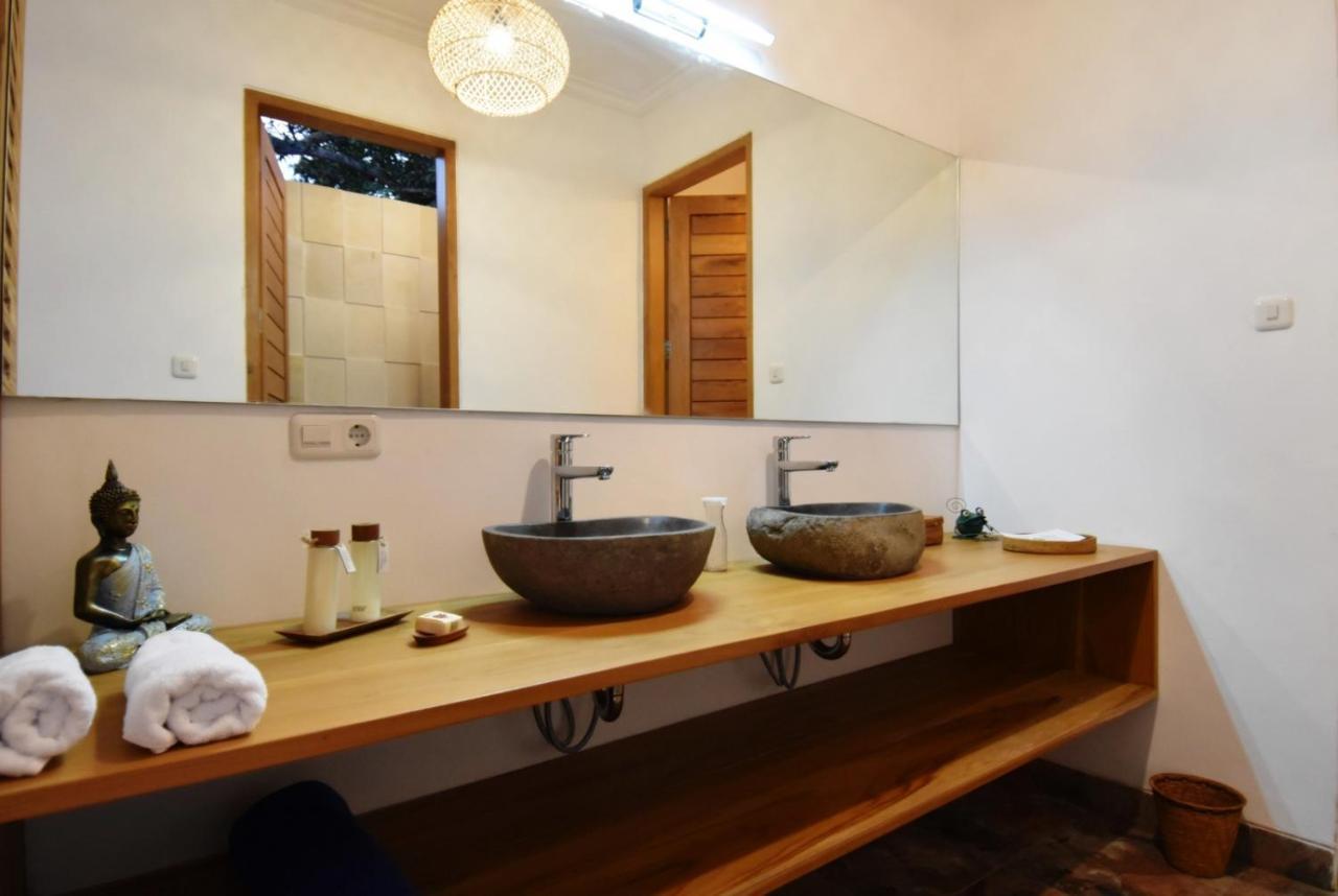 Bali Mimpi luxurious villa with great ocean views! Ambengan Exterior foto